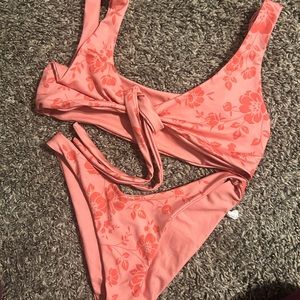 Leni swims tie top bikini